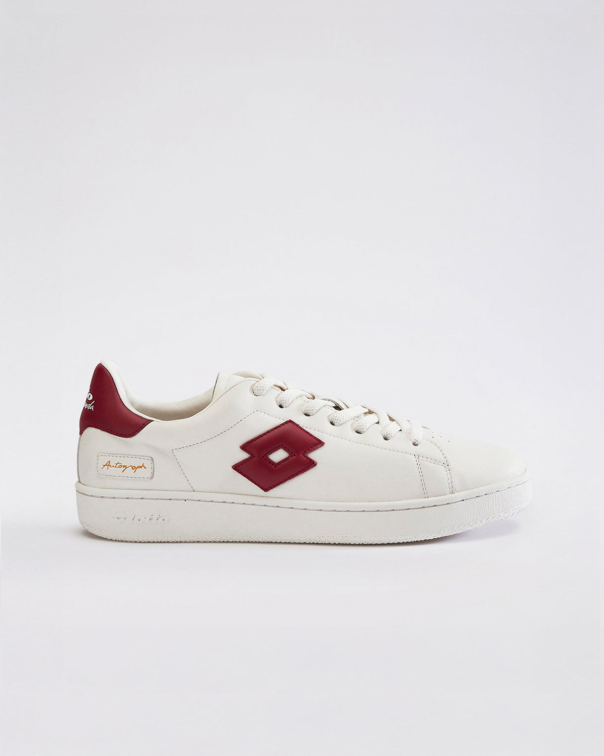 Autograph OG - Star White-Rhythmic Red