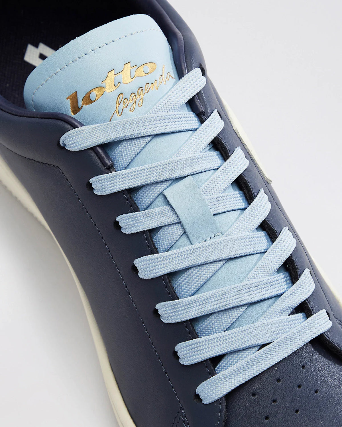 Autograph OG - Mood Indigo-Star White