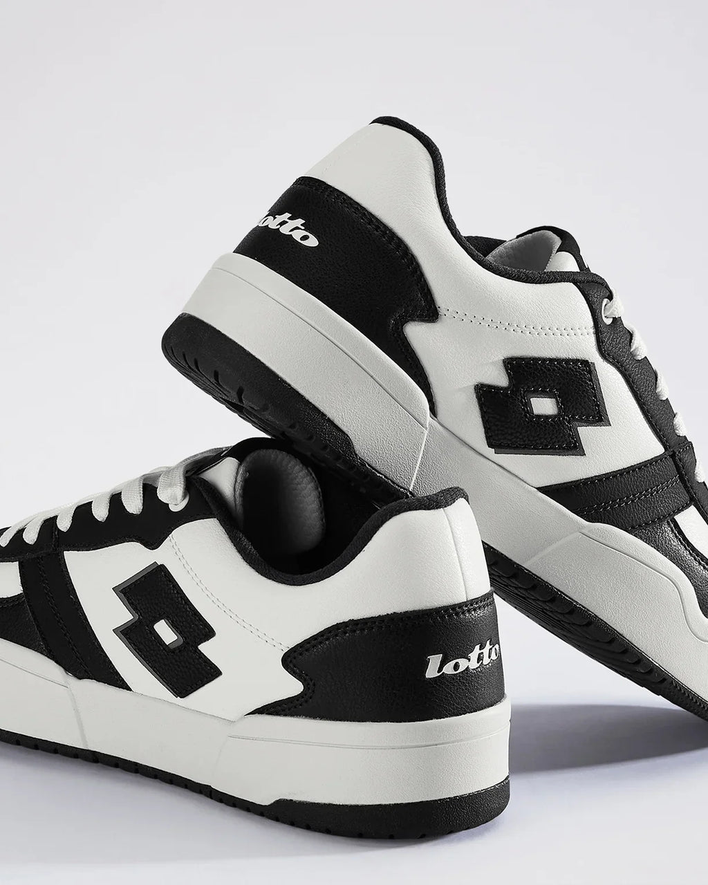 Hoop Star Citta - Star White-Black Beauty