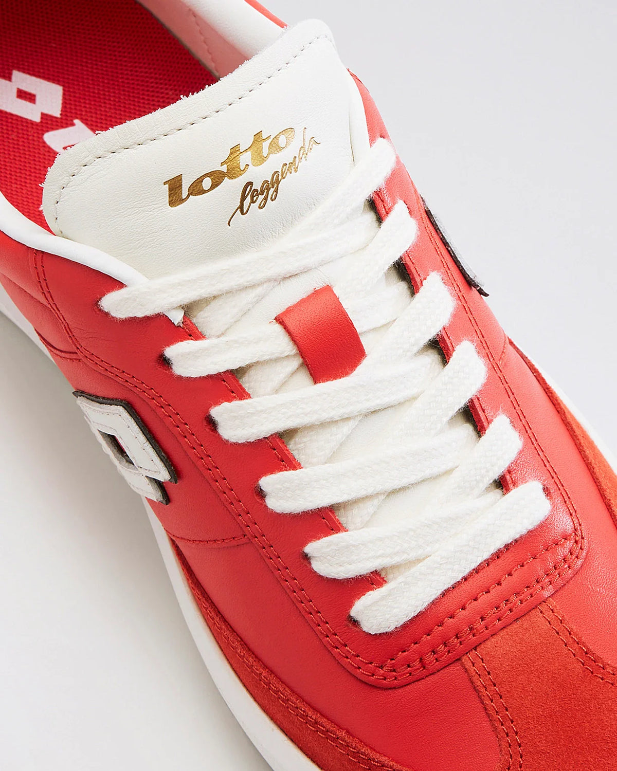 Brasil Select OG - Fiery Red-Pure White