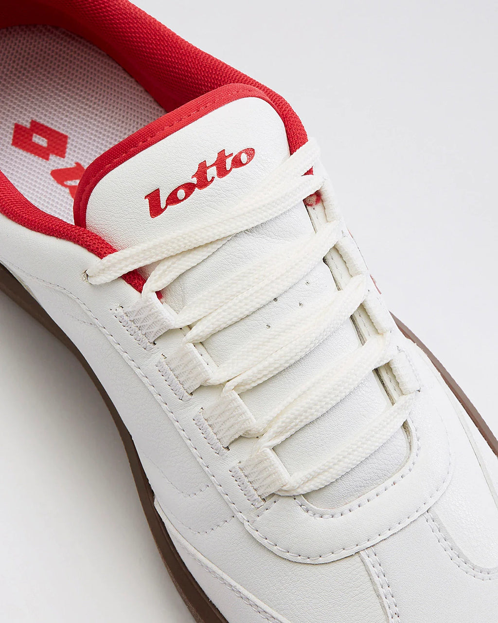 Brasil Select Urbano - Brilliant White-Rococco Red-Rocky Road