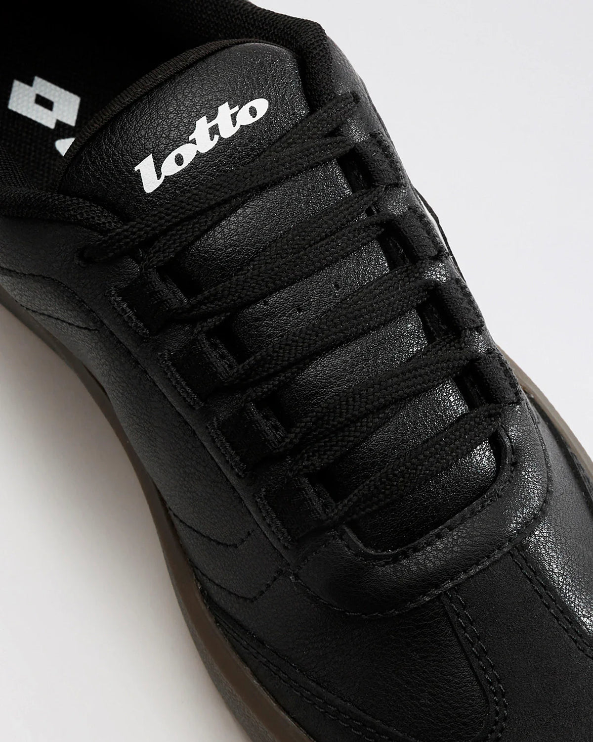 Brasil Select Urbano - Black Beauty-Pecan Pie