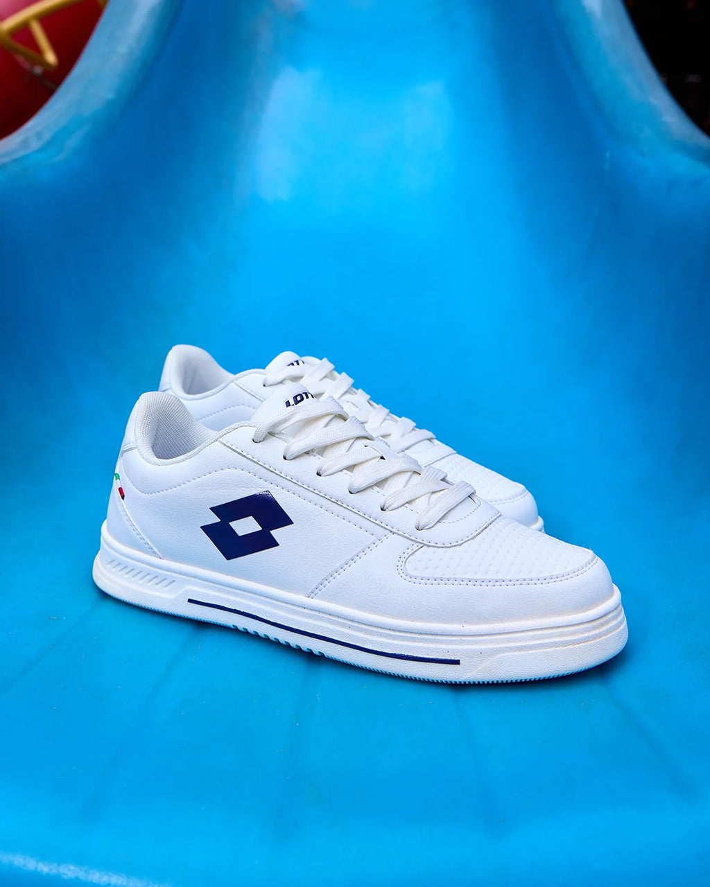 Strada - Star White-Orient Blue