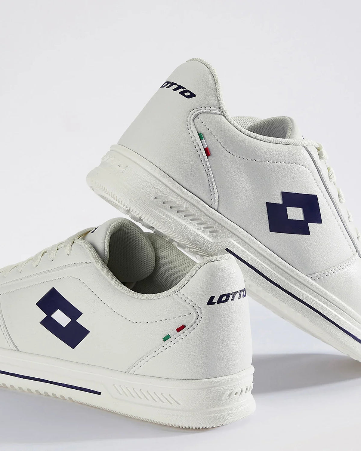 Strada - Star White-Orient Blue