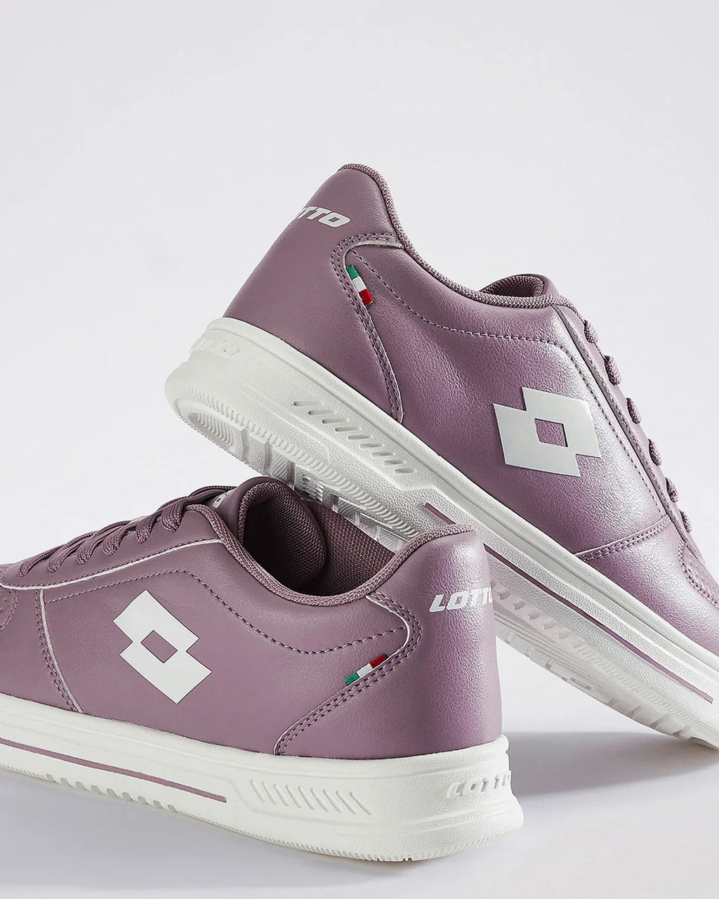 Strada - Regal Orchid-Star White