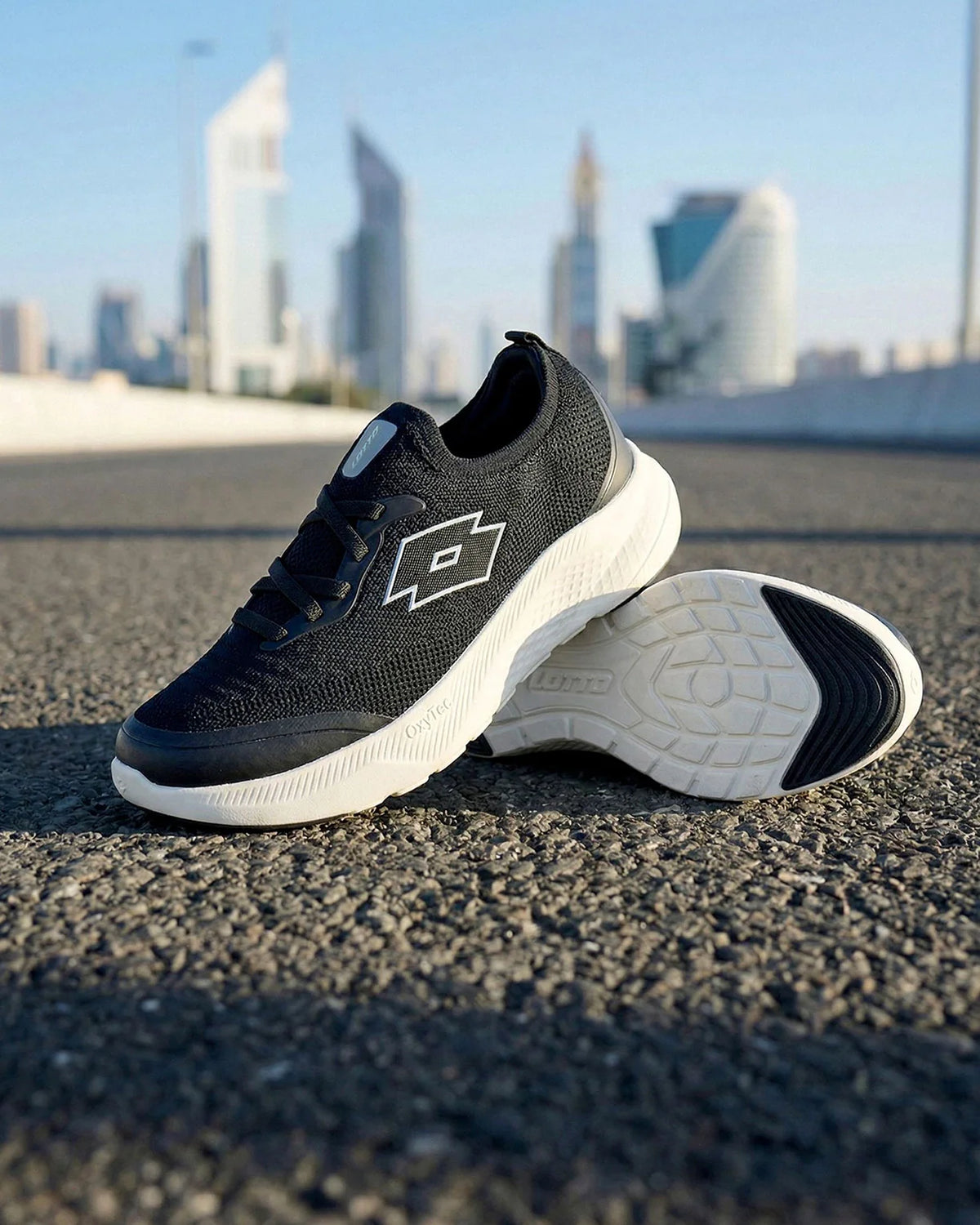 Oxyrun Slip-On - Black Beauty