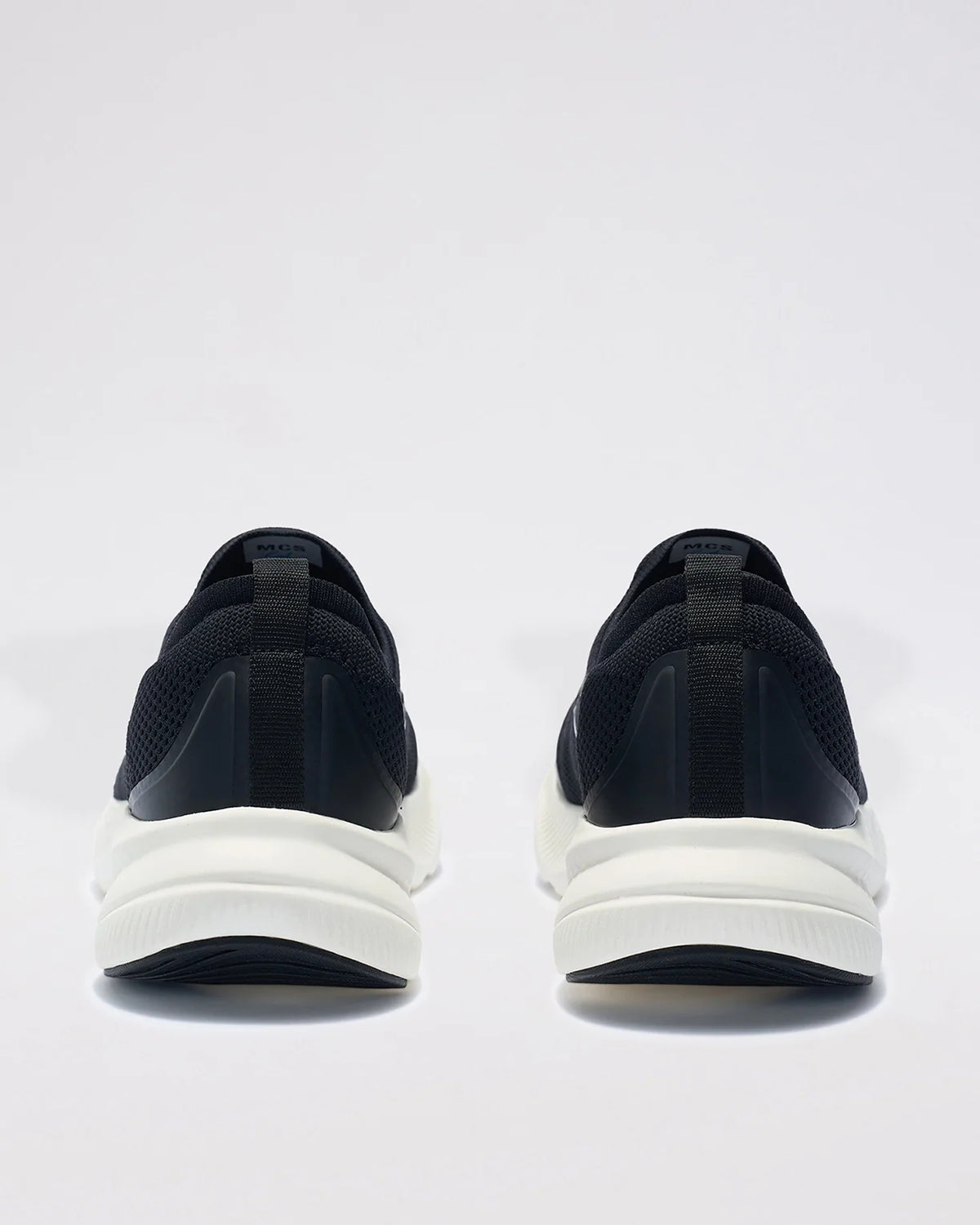 Oxyrun Slip On - Black Beauty
