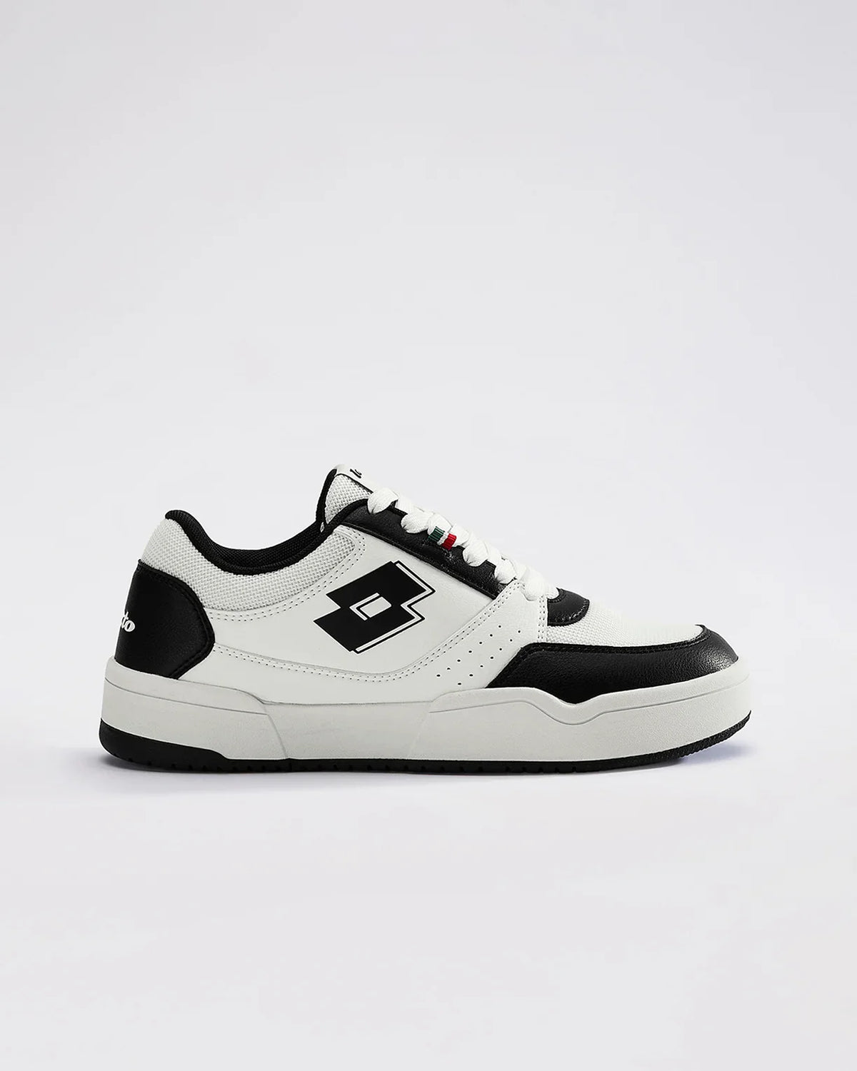 Hoop Star Urbano - Star White-Black Beauty