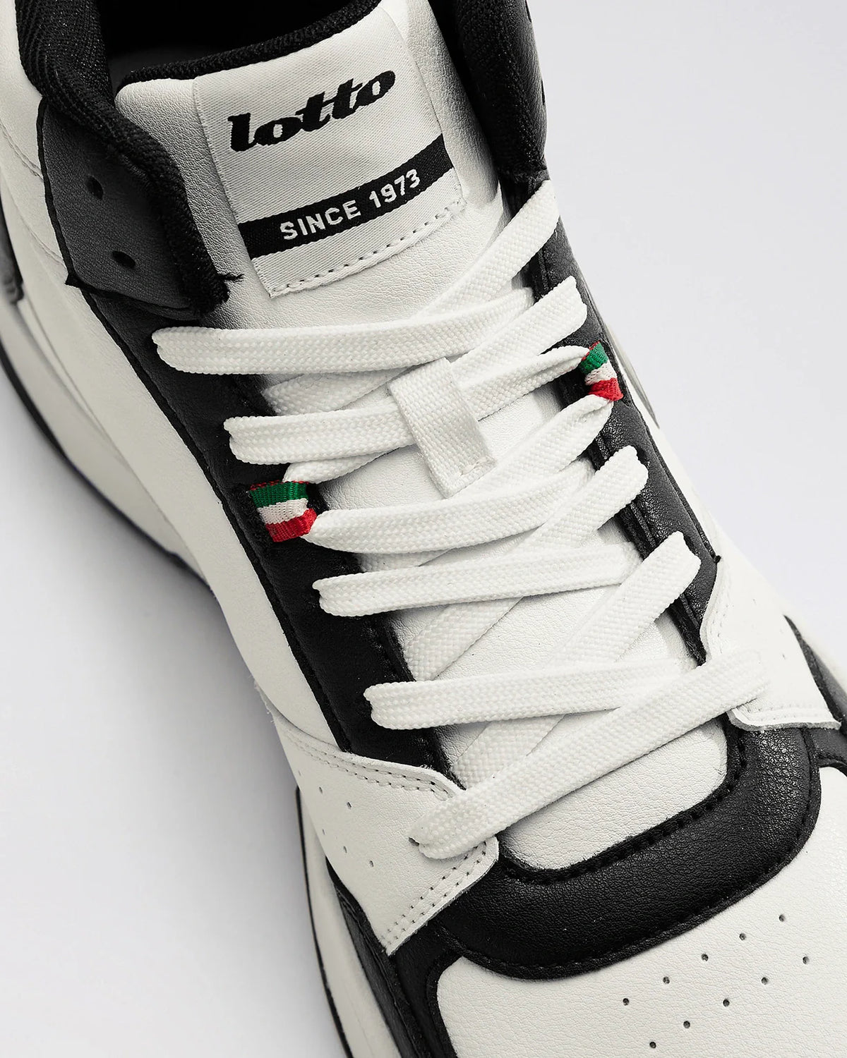 Hoop Star Urbano High - Star White-Black Beauty