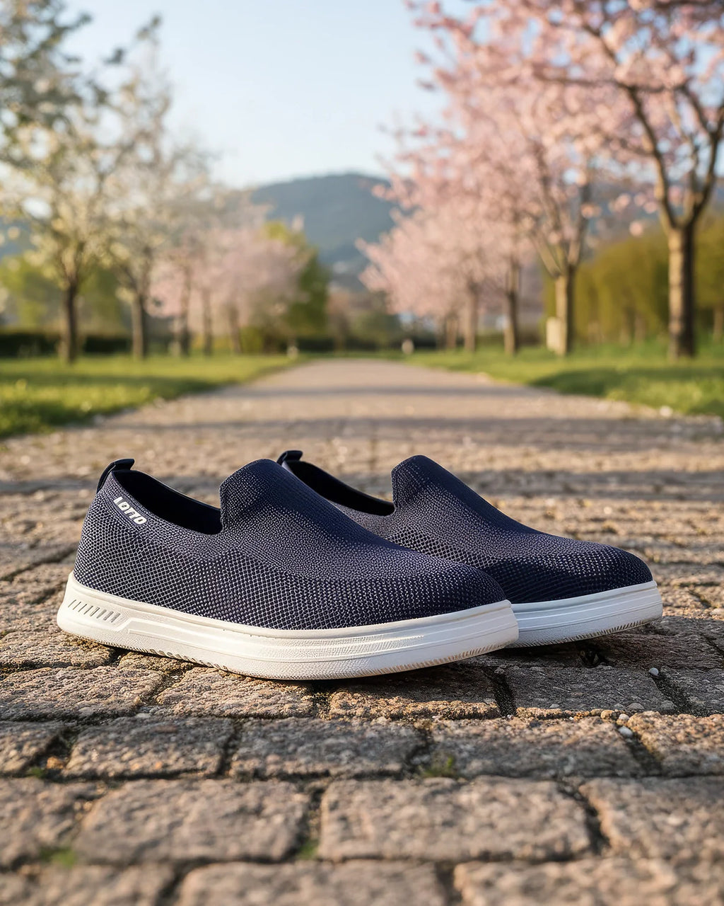 Strada Slip-on  - Peacoat-Gardenia